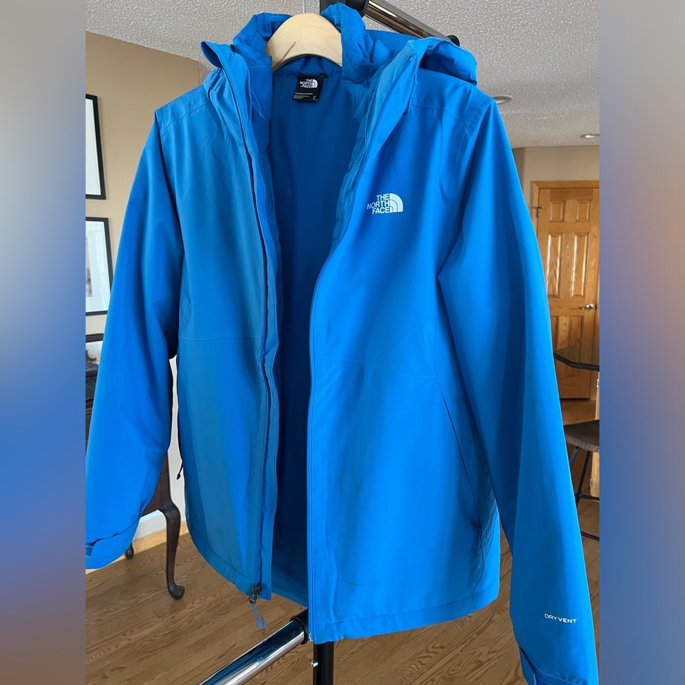 BRAND NEW double insulated TNF jacket